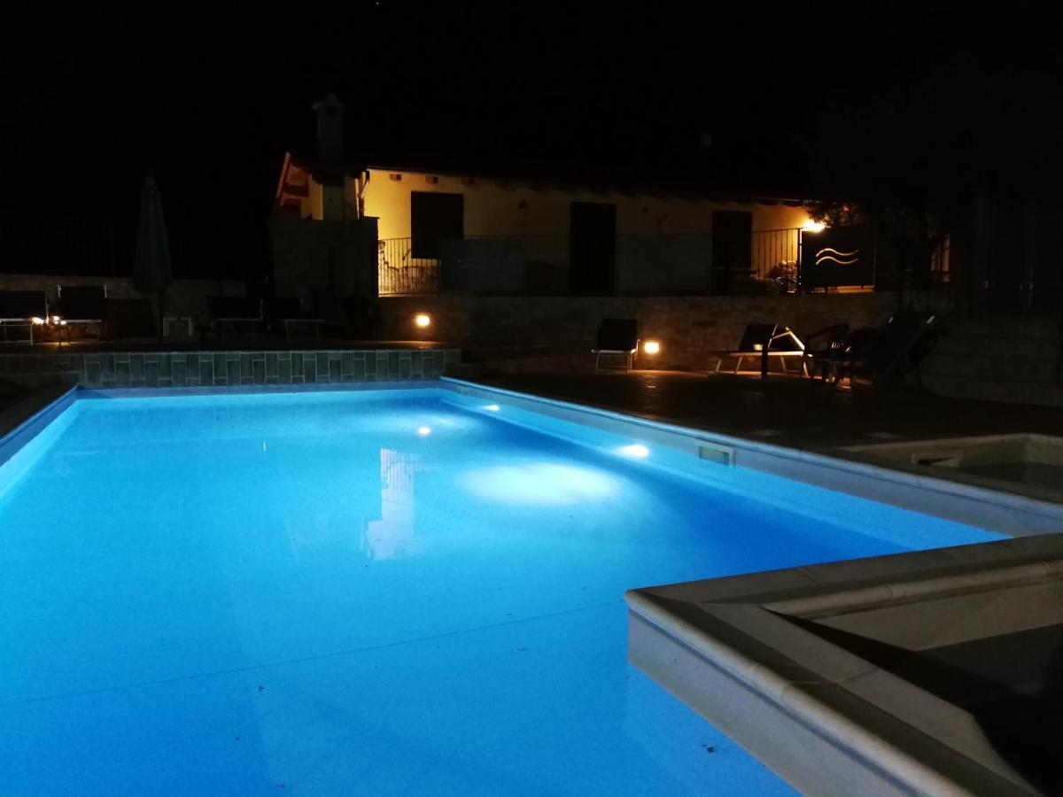 Agriturismo Sole Luna Piano Delle Pieve Exterior photo